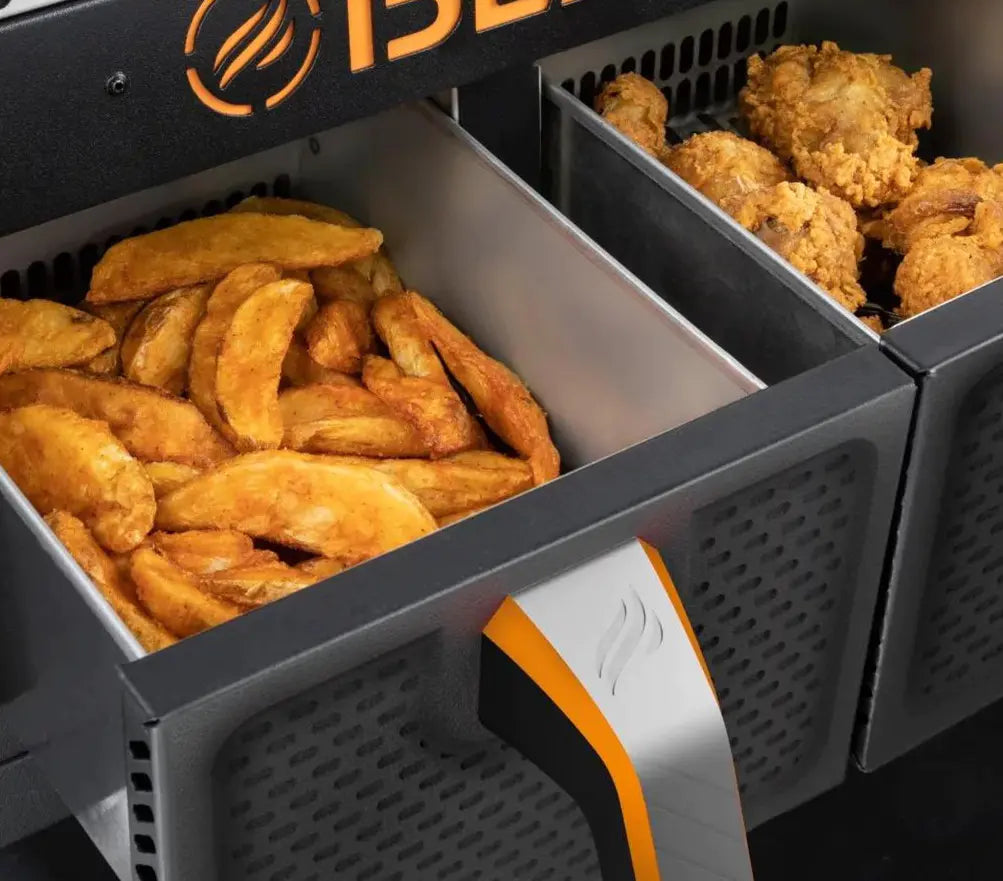 Clearance Sale Blackstone 2-Burner 28 Griddle with Electric Air Fryer and Hood